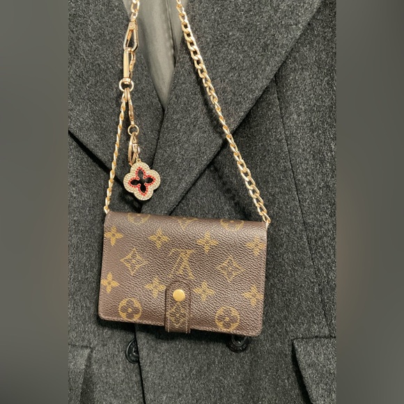 ✅AUTHENTIC LV KISSLOCK WALLET MI0938 LOUIS VUITTON - Picture 4 of 16